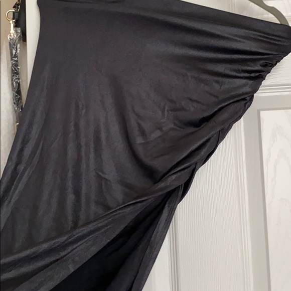 UO urban outfitters black ruched midi skirt - Picture 7 of 11